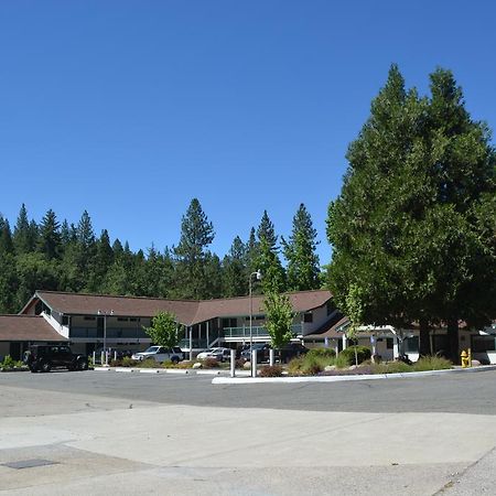 Pioneer Inn & Suites Volcano Bagian luar foto